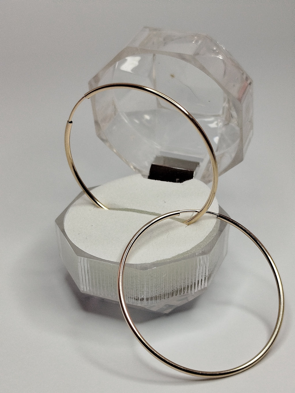Aros tubos de oro 14k mujer
