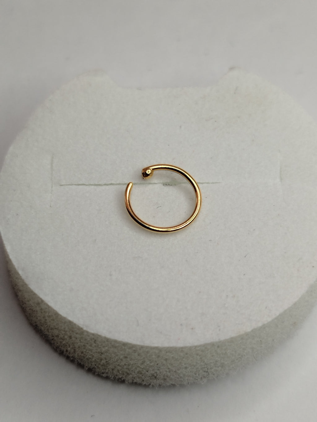 Piercing de nariz en oro 18k mujer