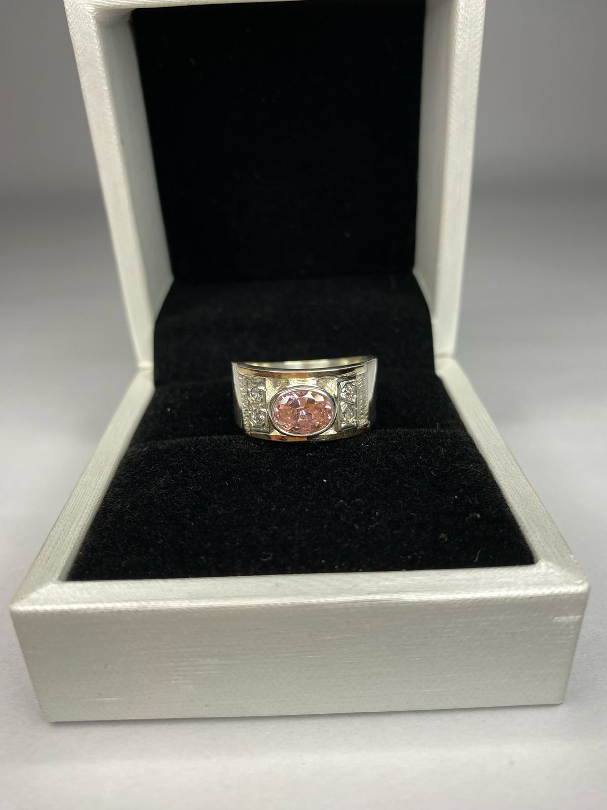 Anillo de plata 970 con oro 14k y piedra morganita mujer