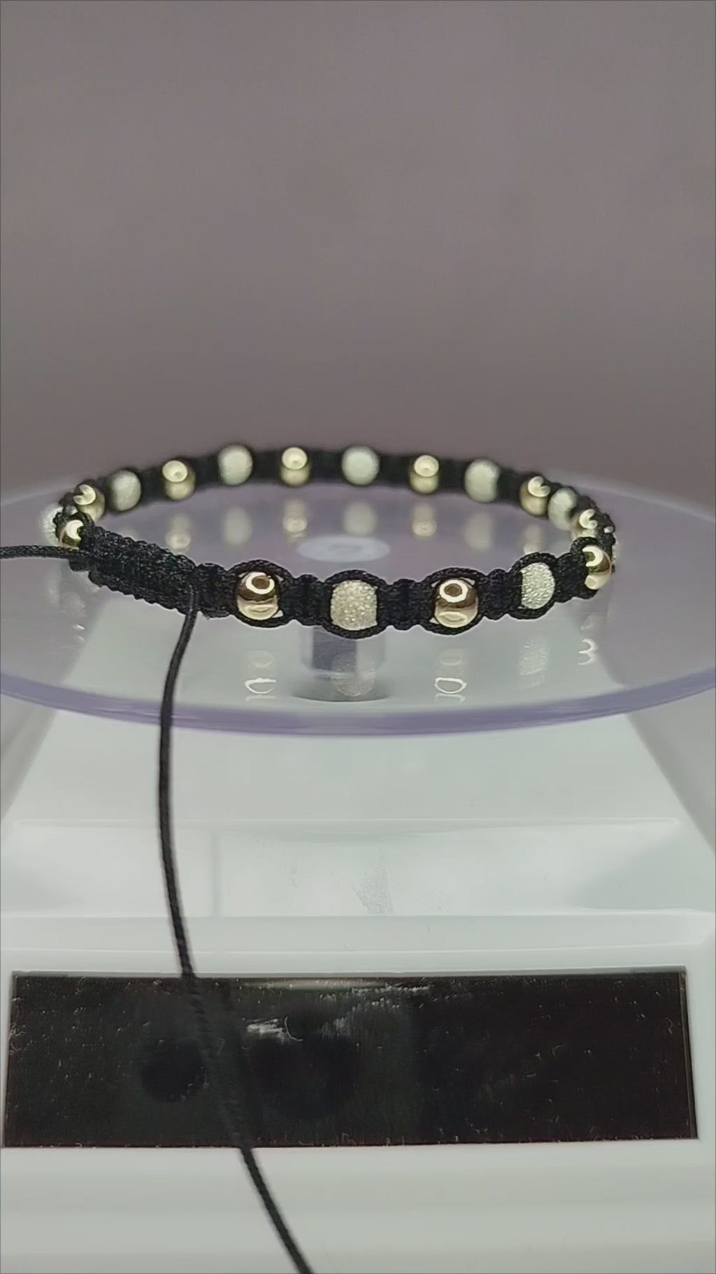 Pulsera hilo negro hombre con balines de plata 950 y oro 18k ajustable mujer