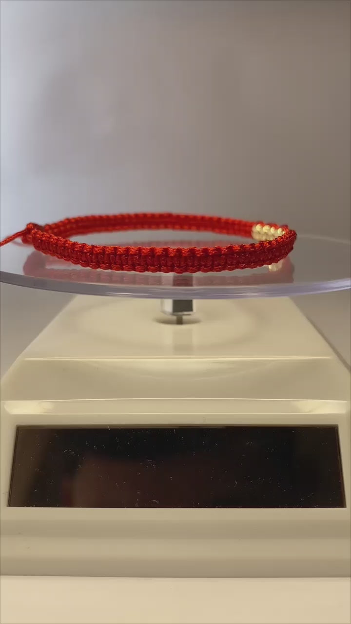Pulsera hilo rojo con 7 balines de oro 18k ajustable mujer