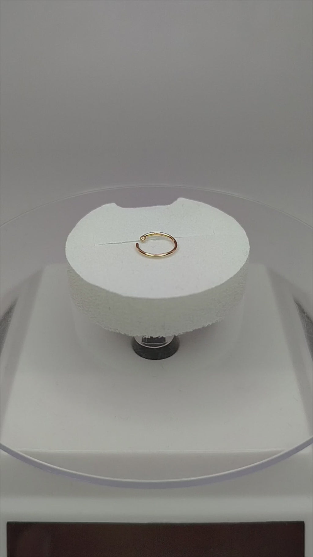 Piercing de nariz en oro 18k mujer
