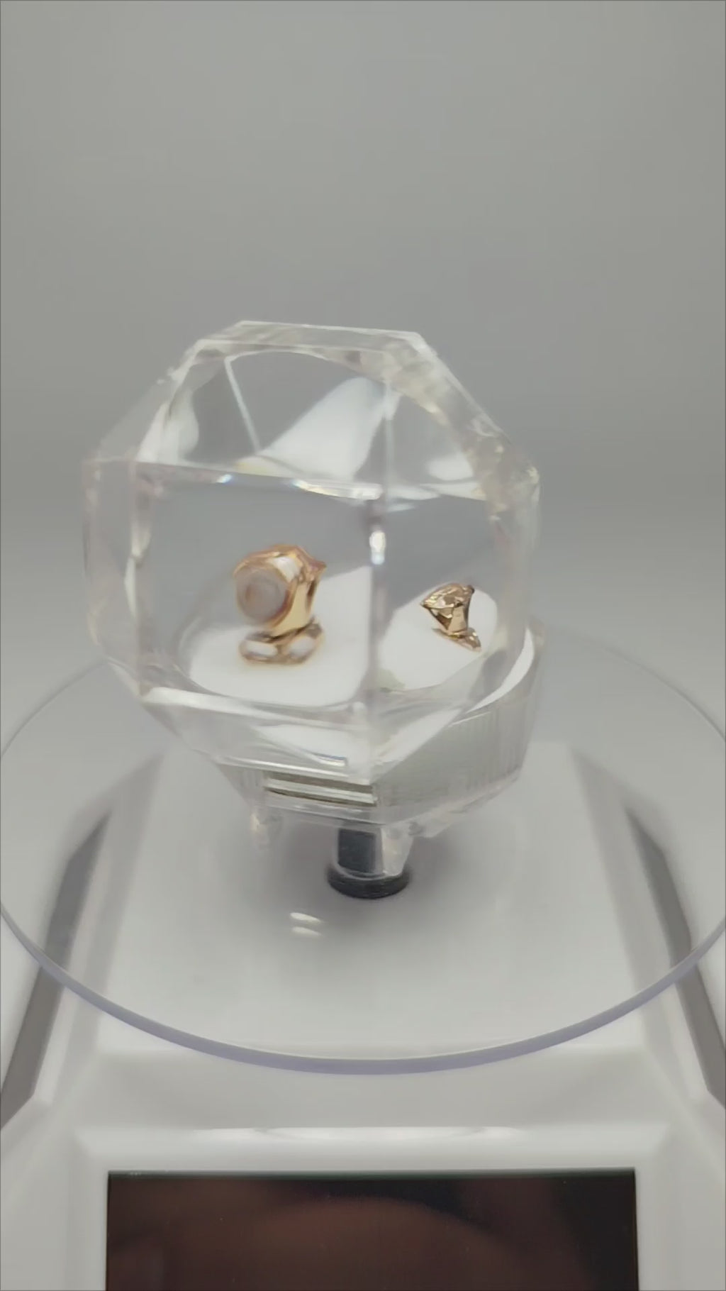Aros de oro 14k con piedra ambar hombre