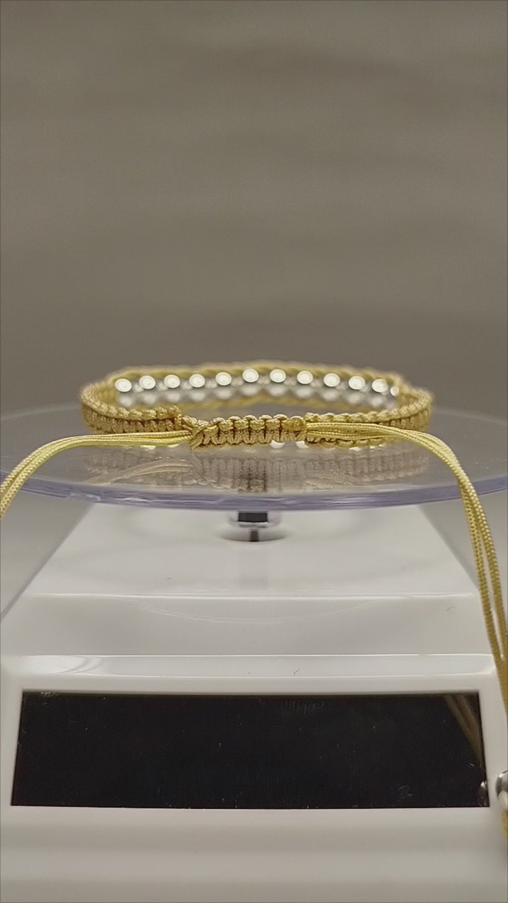 Pulsera hilo beige con 14 balines de plata 950 ajustable hombre
