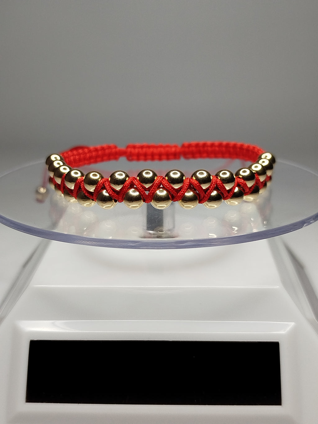 Pulsera hilo rojo con 30 balines de oro 18k ajustable hombre