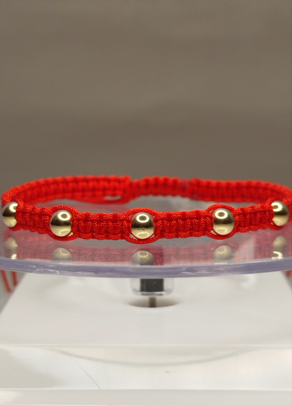 Pulsera hilo rojo con balines de oro 18k ajustable hombre