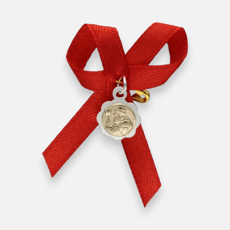 Prendedor San Benito plata con oro
