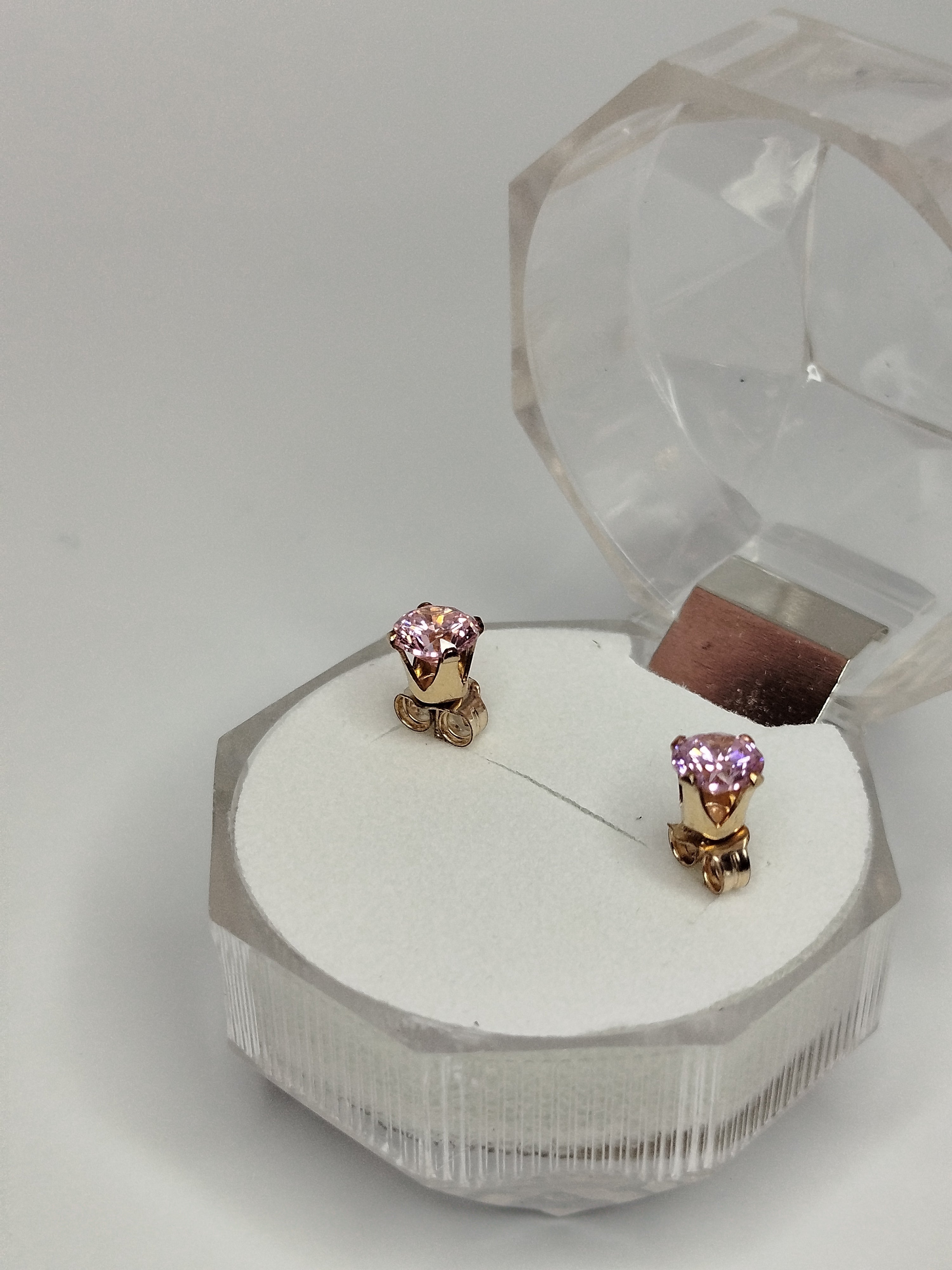 Aros de oro 14k con piedra morganita mujer