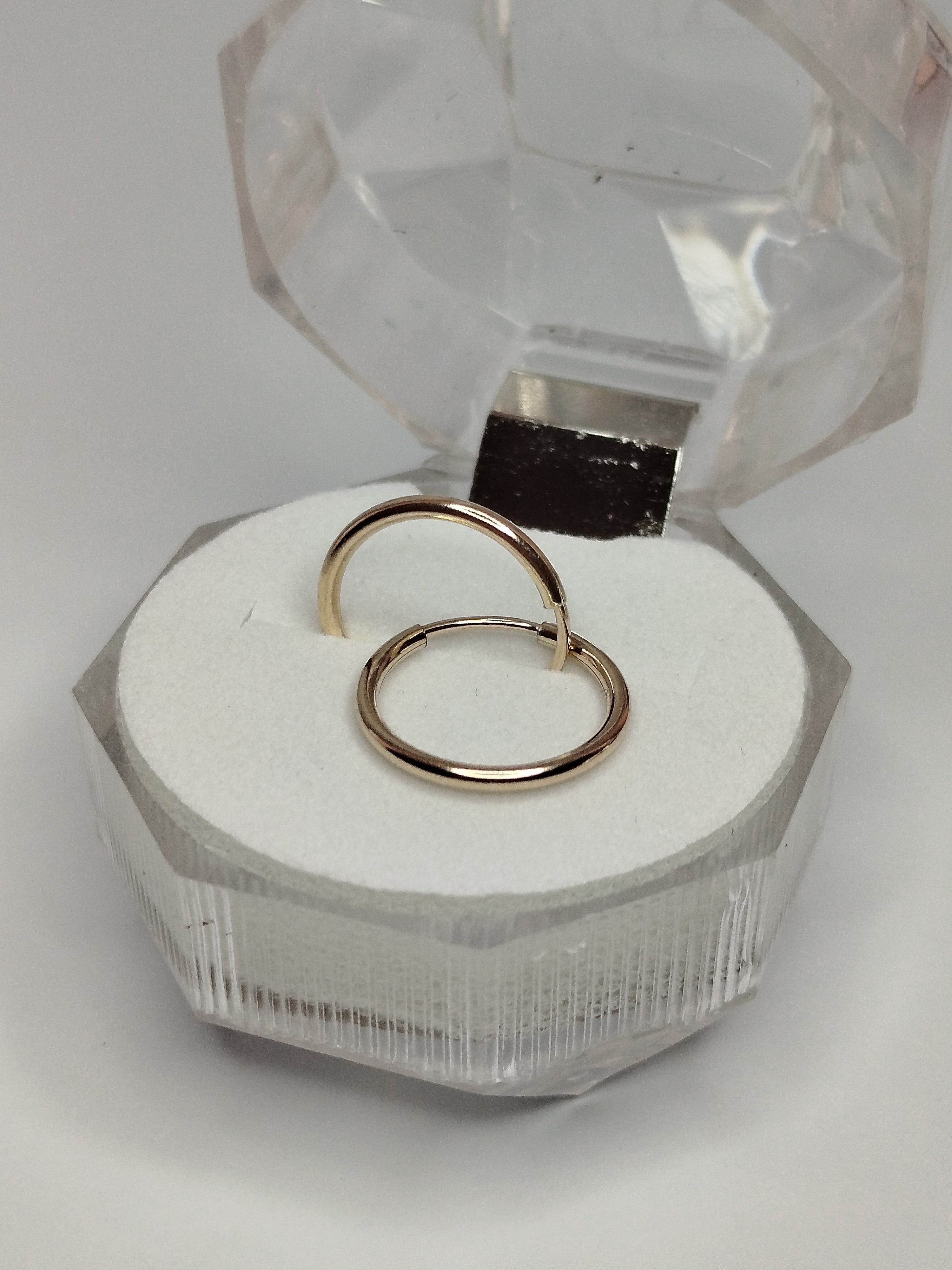Aros tubos de oro 14k mujer