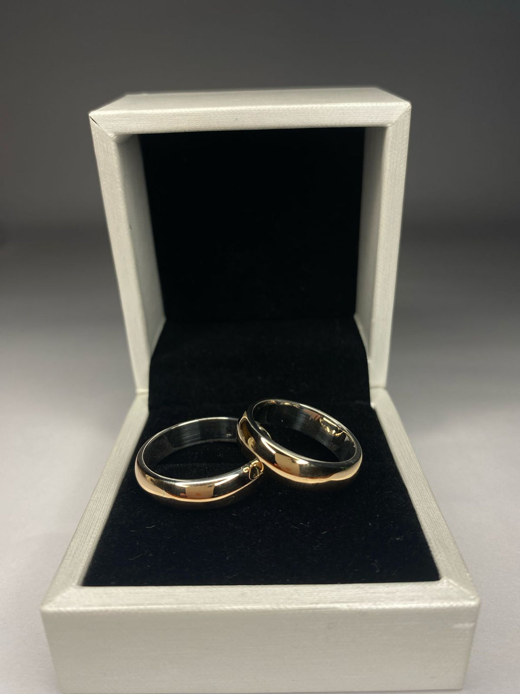 Argollas tipo inglesa plata 925 con oro 14k parejas